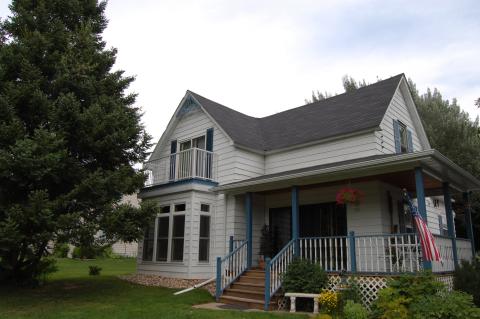 Nambo's House in Spring Valley WI (1)