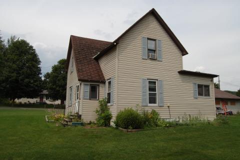 Nambo's House in Spring Valley WI (5)